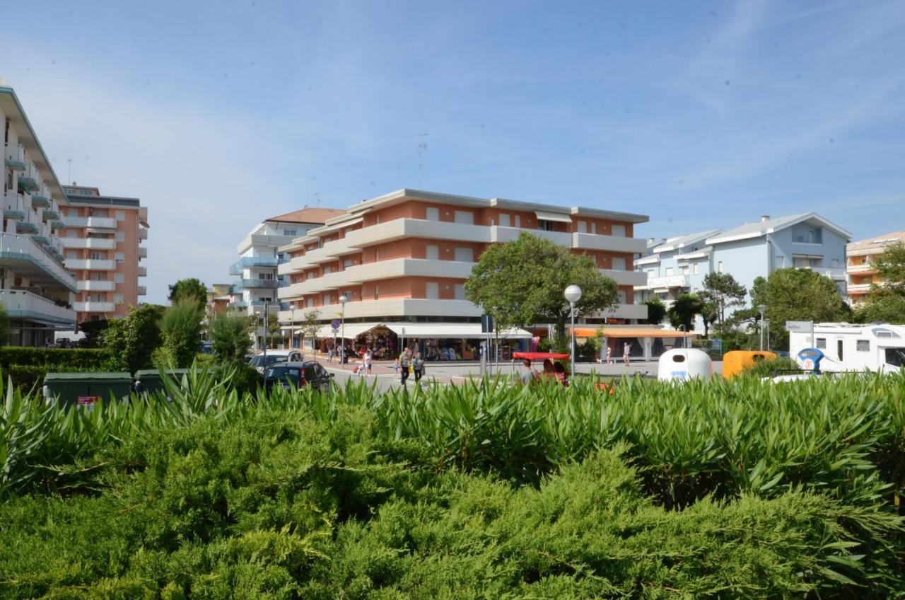 Appartamenti Anna Bibione Exteriér fotografie