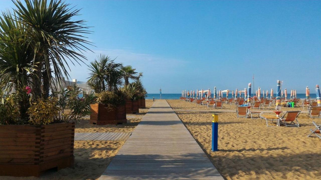 Appartamenti Anna Bibione Exteriér fotografie
